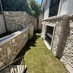 Corner Of Paradise House Apartmán *