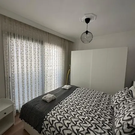 Corner Of Paradise House Апартаменты Кешме