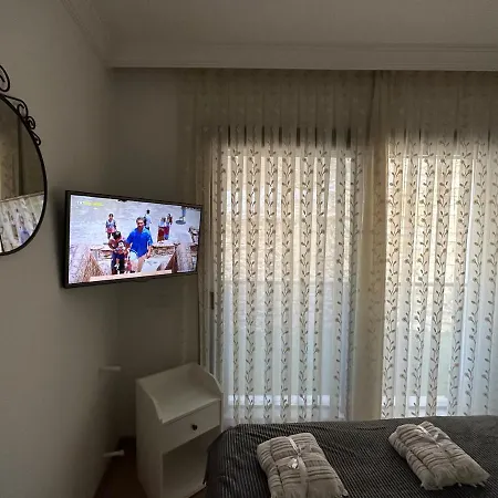 Corner Of Paradise House Кешме