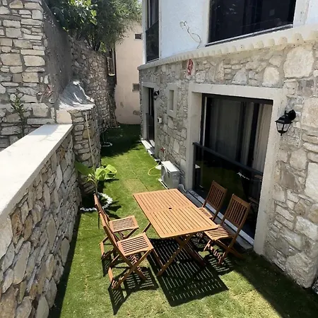 Corner Of Paradise House Апартаменты